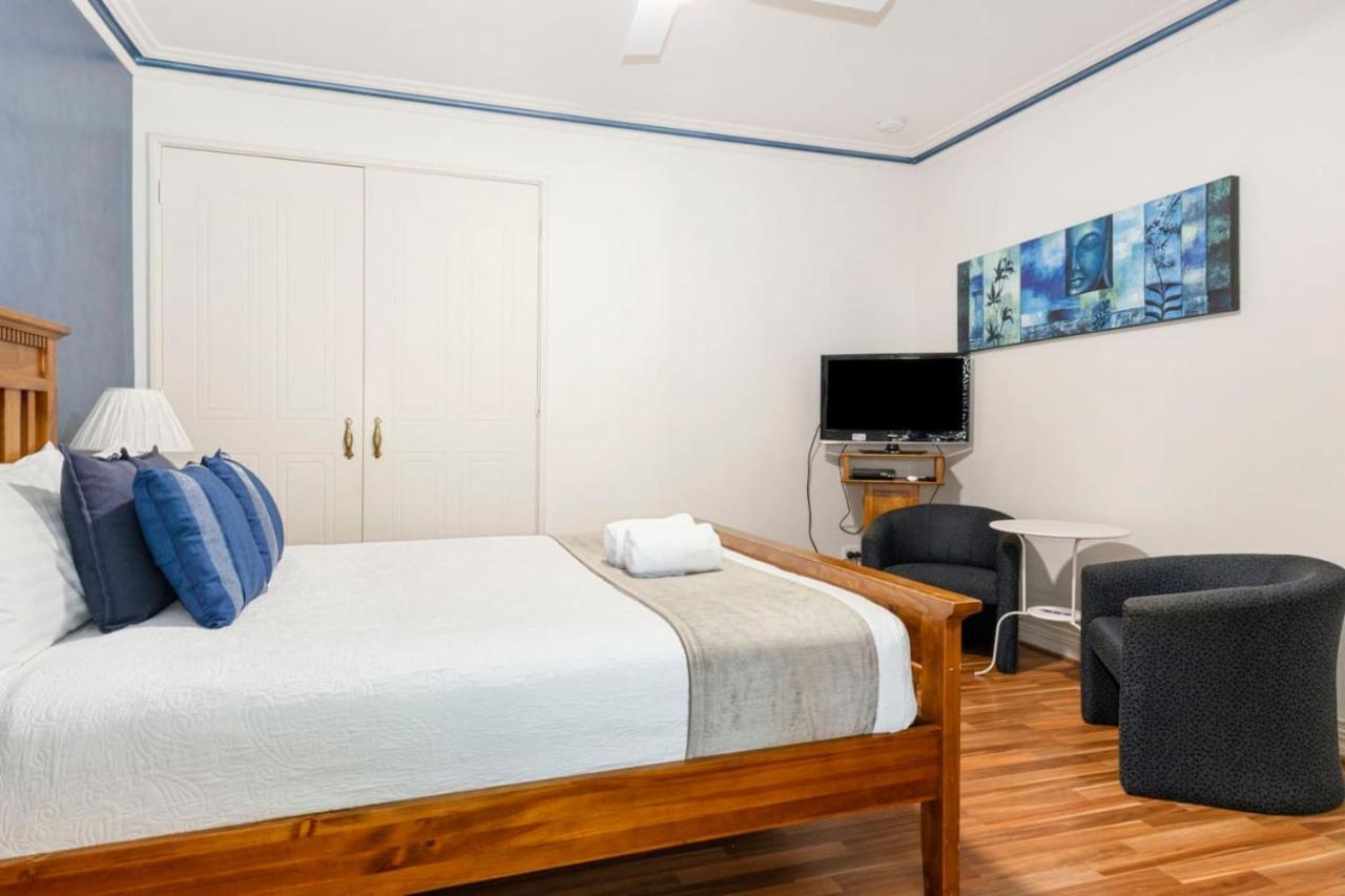 Inn The Tuarts Guest Lodge Wonnerup Eksteriør bilde